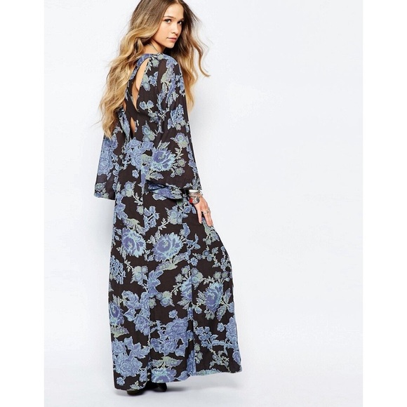Free People Dresses & Skirts - Free People Melrose Floral Boho Long Sleeve Maxi Open Back Dress